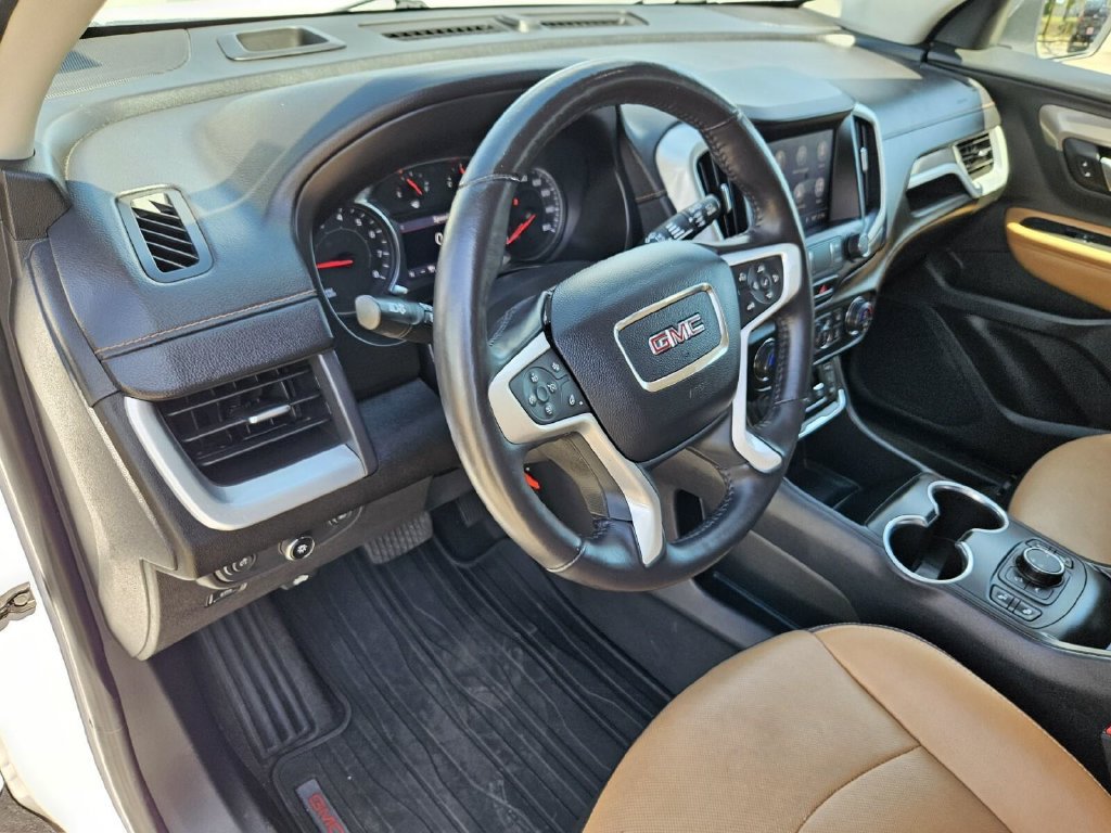 Used 2020 GMC Terrain SLT w/ Preferred Package FWD image 17