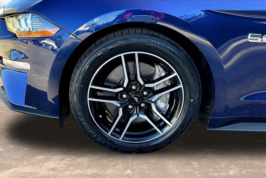 Certified 2019 Ford Mustang GT Premium w/ Equipment Group 401A RWD image 35