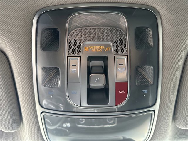 Used 2024 Genesis GV80 2.5T w/ Prestige Package image 27