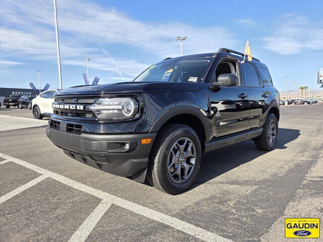 Certified 2023 Ford Bronco Sport Outer Banks w/ Tech Package AWD/4WD image 3