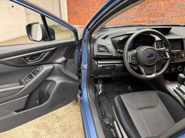 Used 2023 Subaru Crosstrek 2.0i image 9