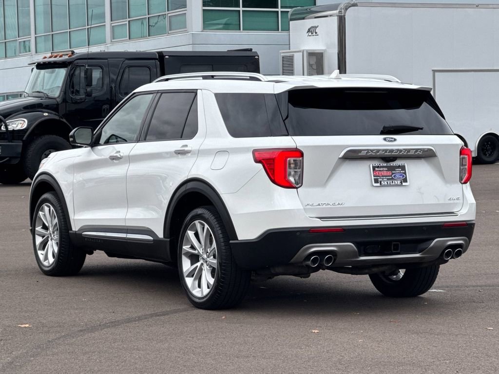 Certified 2023 Ford Explorer Platinum w/ Technology Package image 5