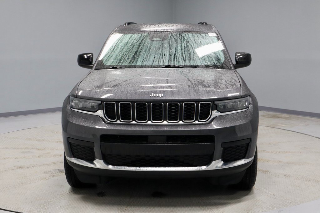 Used 2024 Jeep Grand Cherokee L Laredo image 8