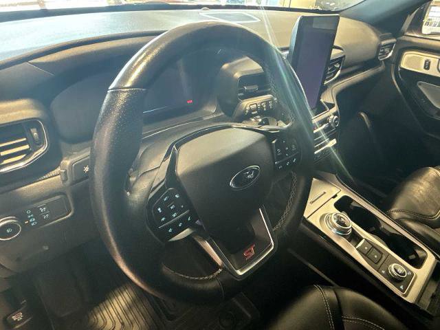 Certified 2022 Ford Explorer ST w/ Equipment Group 401A image 9
