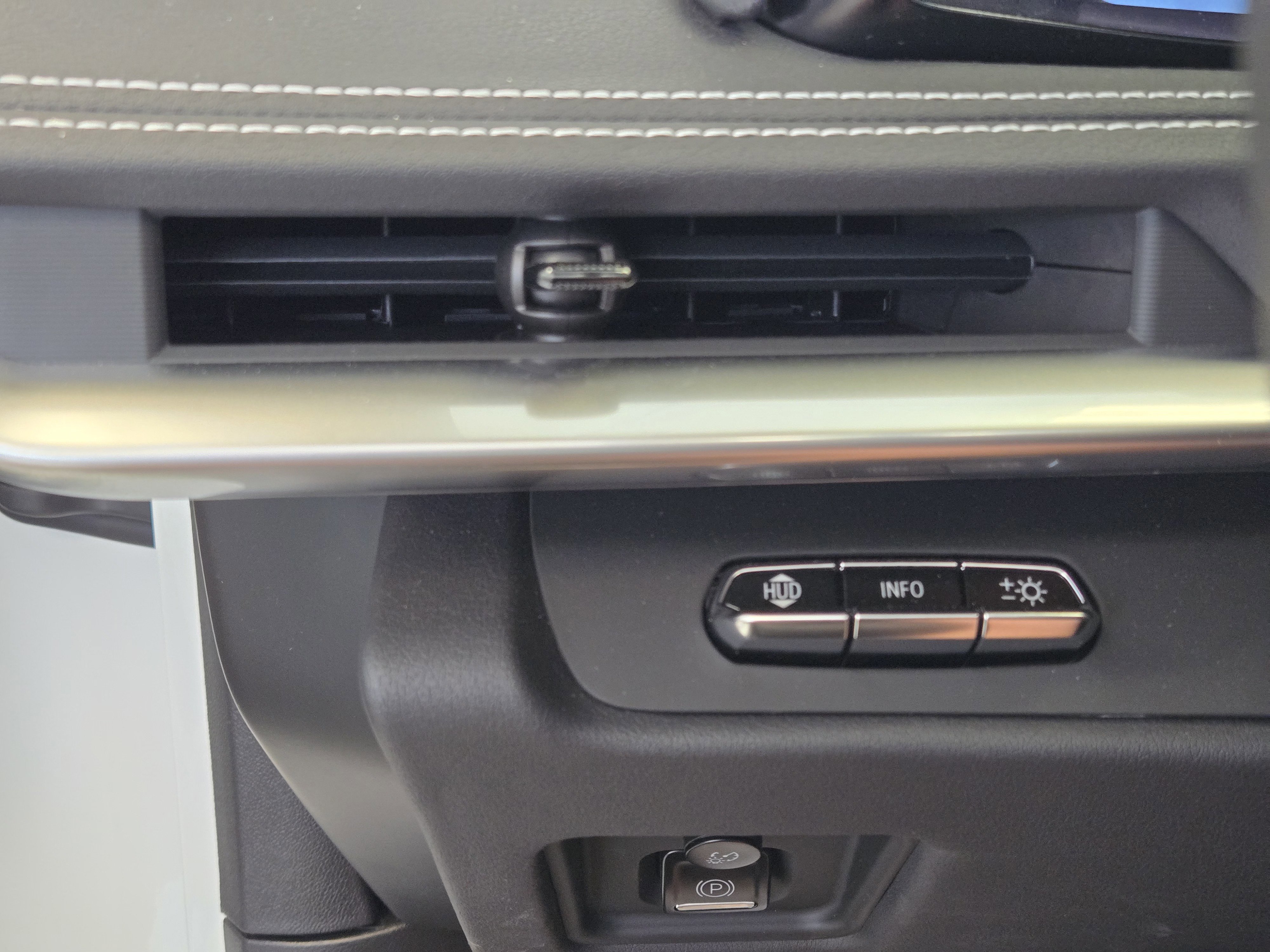 Used 2023 Chevrolet Corvette Stingray Preferred Conv w/ Z51 Performance Package image 36