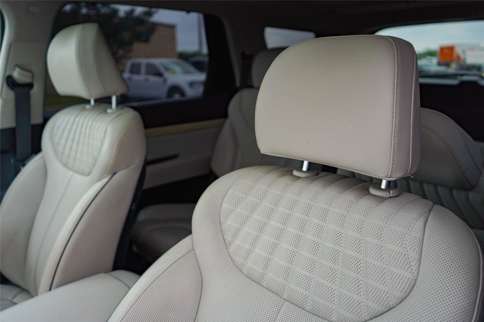 Used 2023 Hyundai Palisade Limited FWD image 10