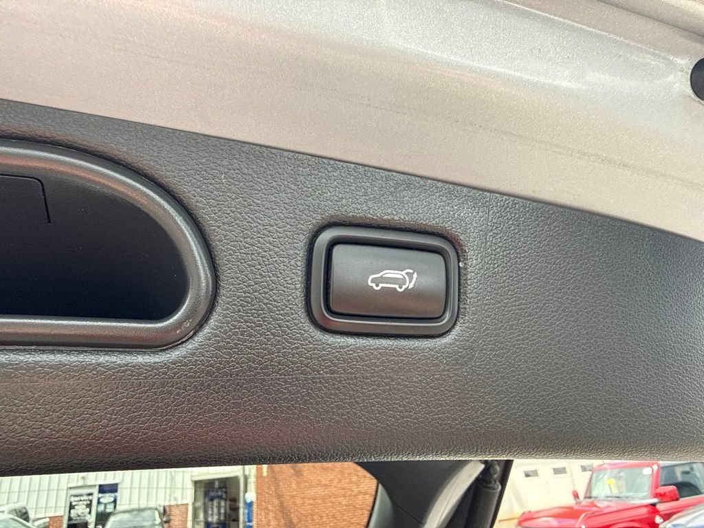 Used 2021 Hyundai Tucson Limited AWD/4WD image 13