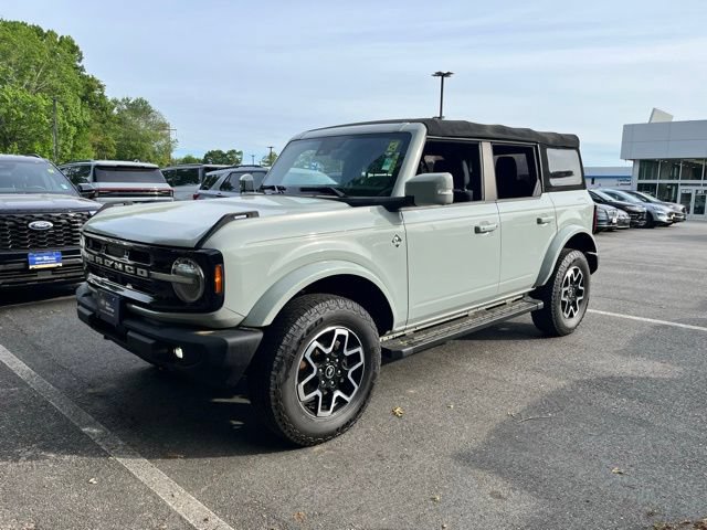 Certified 2022 Ford Bronco Outer Banks AWD/4WD image 2