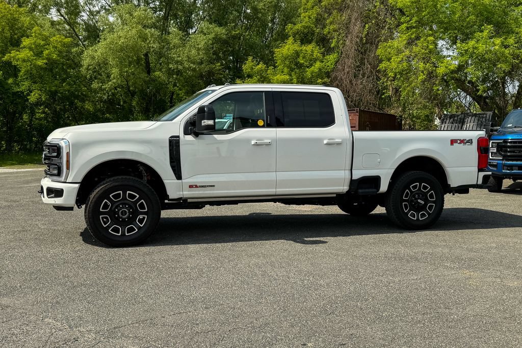 Certified 2026 Ford F350 Platinum w/ FX4 Off-Road Package AWD/4WD image 6