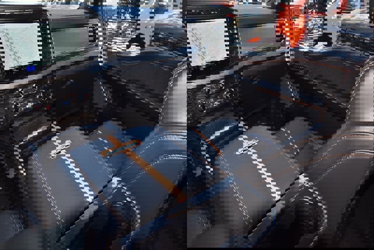 Certified 2024 Ford F250 Platinum w/ FX4 Off-Road Package image 18