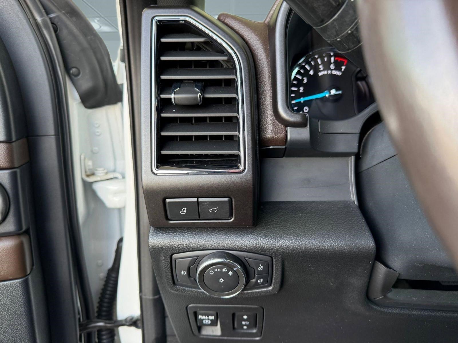 Certified 2021 Ford Expedition Max King Ranch w/ Cargo Package image 27