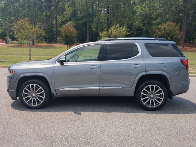 Used 2022 GMC Acadia Denali w/ Trailering Package FWD image 7