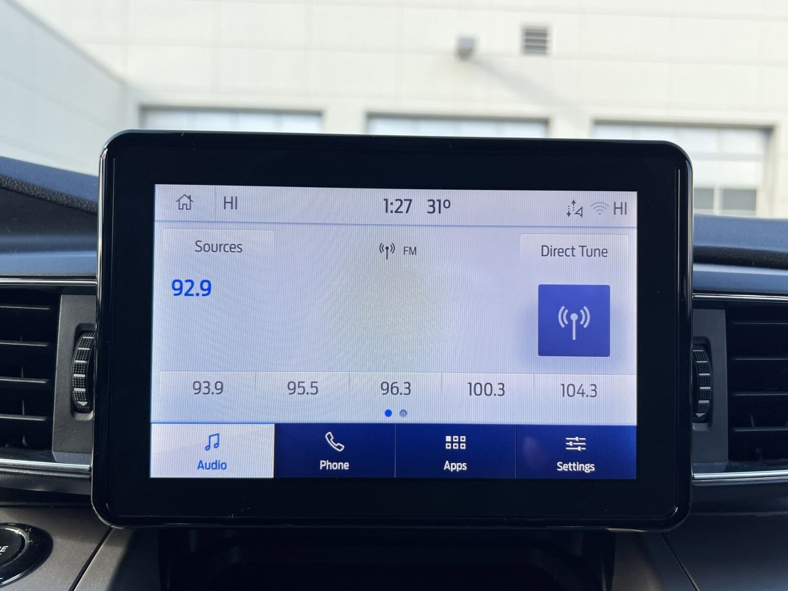 Certified 2022 Ford Explorer XLT w/ Equipment Group 202A image 18