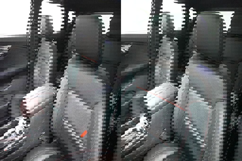 Used 2019 Chevrolet Blazer RS image 12