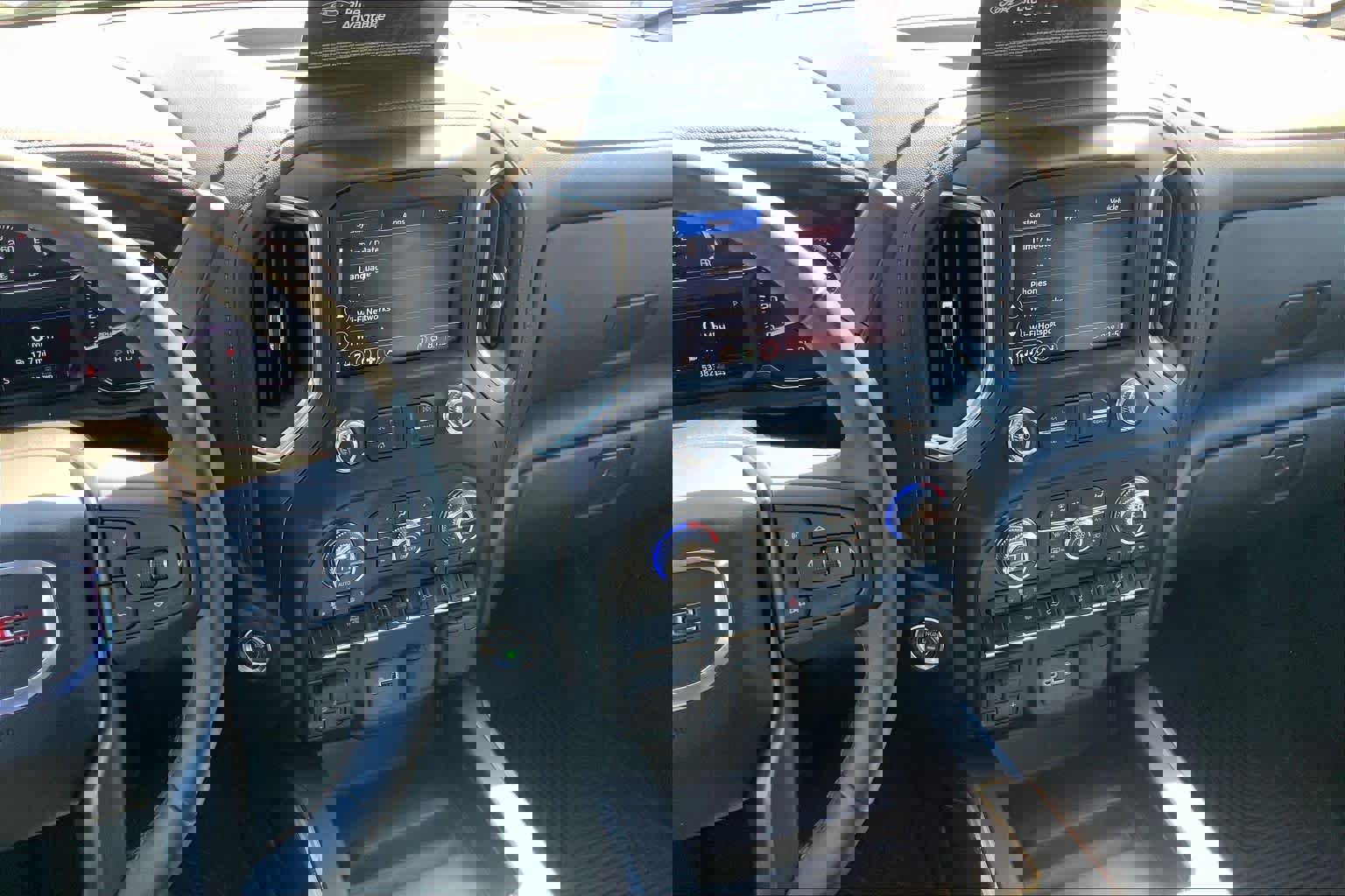 Used 2022 GMC Sierra 2500 AT4 image 8