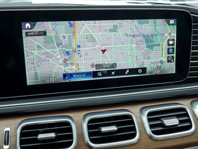 Used 2023 Mercedes-Benz GLS 450 4MATIC image 25