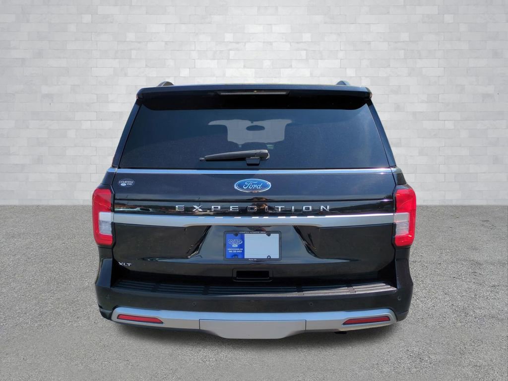 Certified 2024 Ford Expedition XLT AWD/4WD image 6