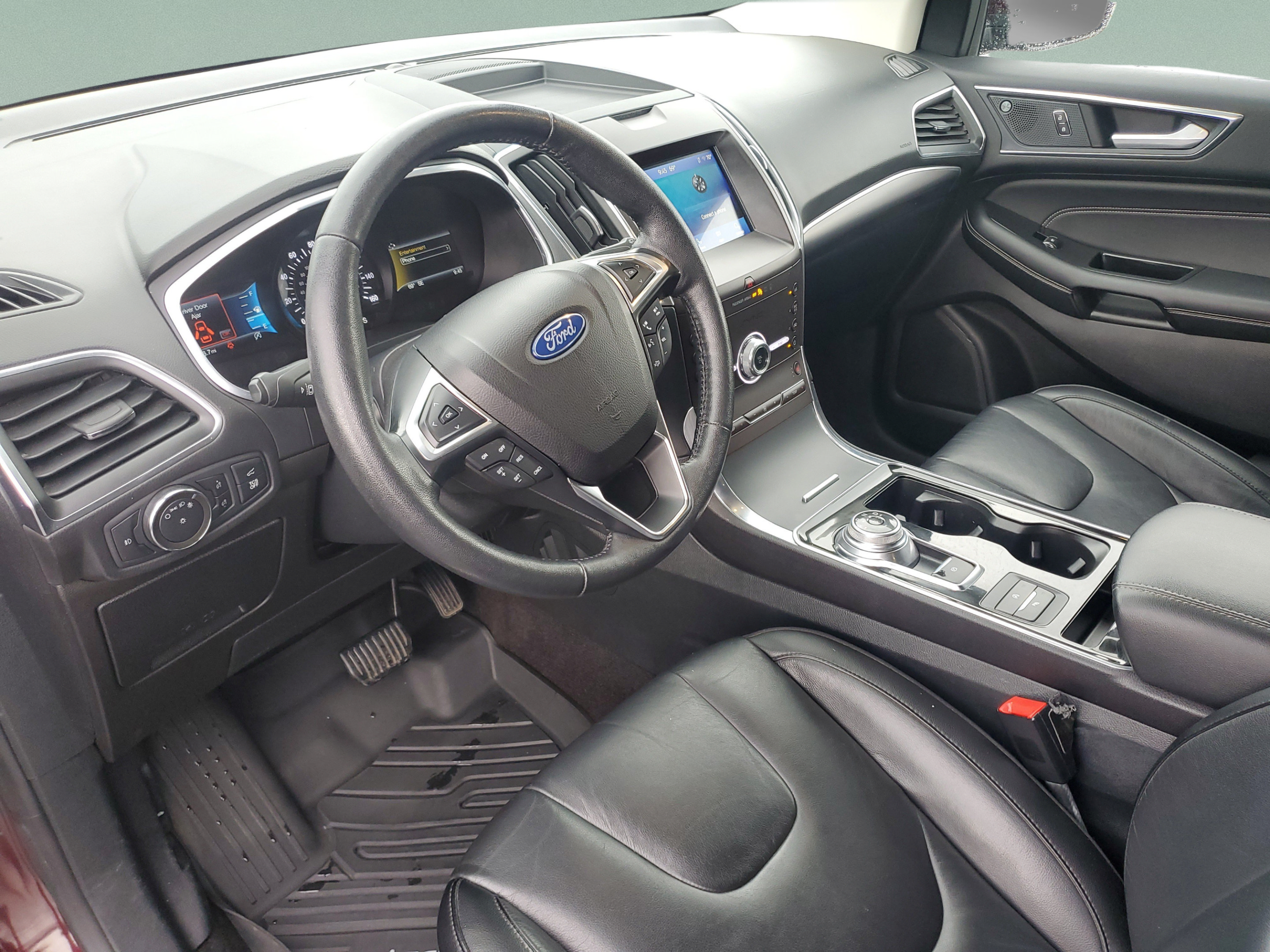 Certified 2020 Ford Edge Titanium AWD/4WD image 16