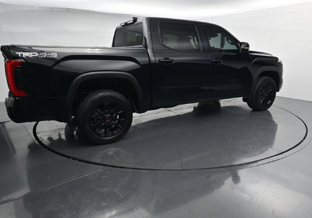 Used 2025 Toyota Tundra Limited w/ TRD Off-Road Package AWD/4WD image 10
