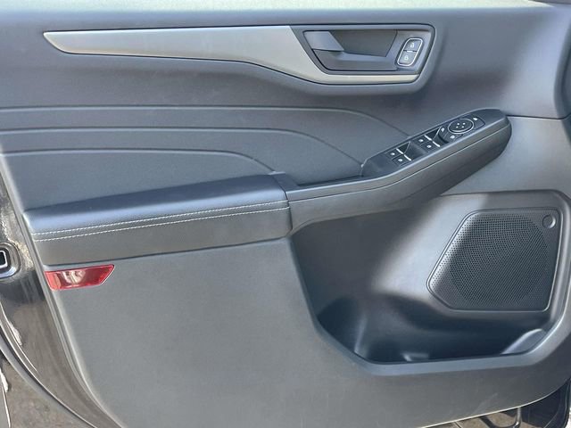 Certified 2025 Ford Escape Active image 12