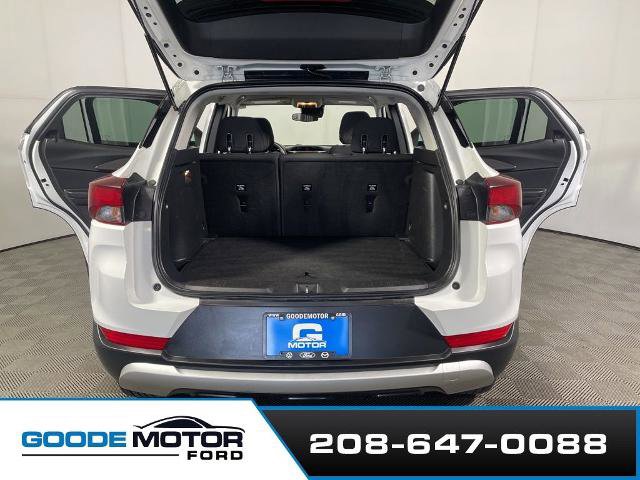 Used 2023 Chevrolet TrailBlazer LT FWD image 21