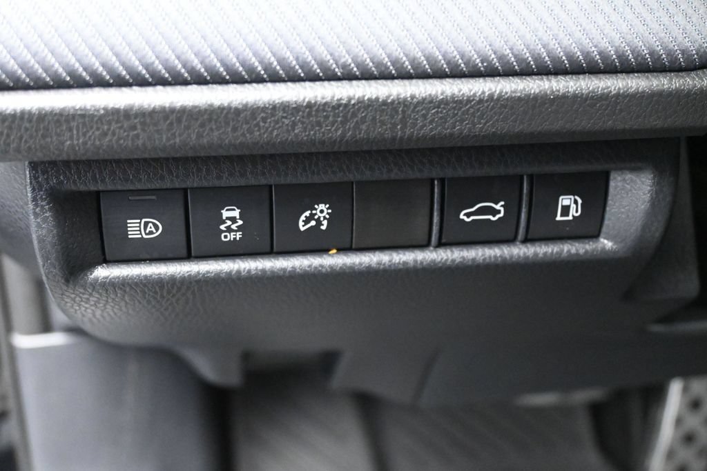 Used 2026 Toyota Camry SE FWD image 12