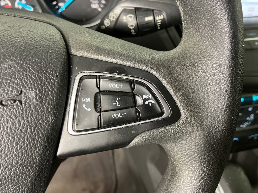 Certified 2019 Ford Escape SE image 18