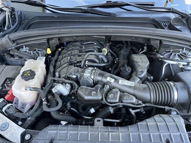 Used 2023 Jeep Grand Cherokee Limited w/ Luxury Tech Group II image 29