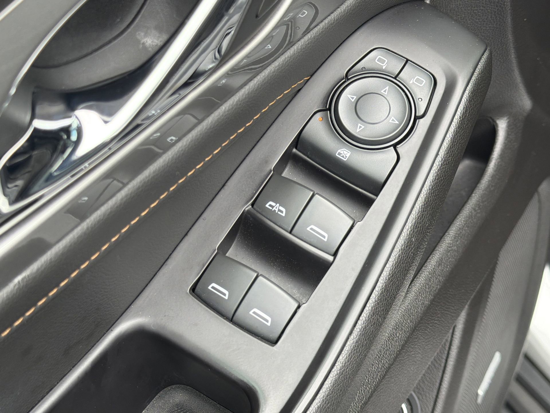 Used 2019 Chevrolet Traverse LT w/ LT Premium Package FWD image 17