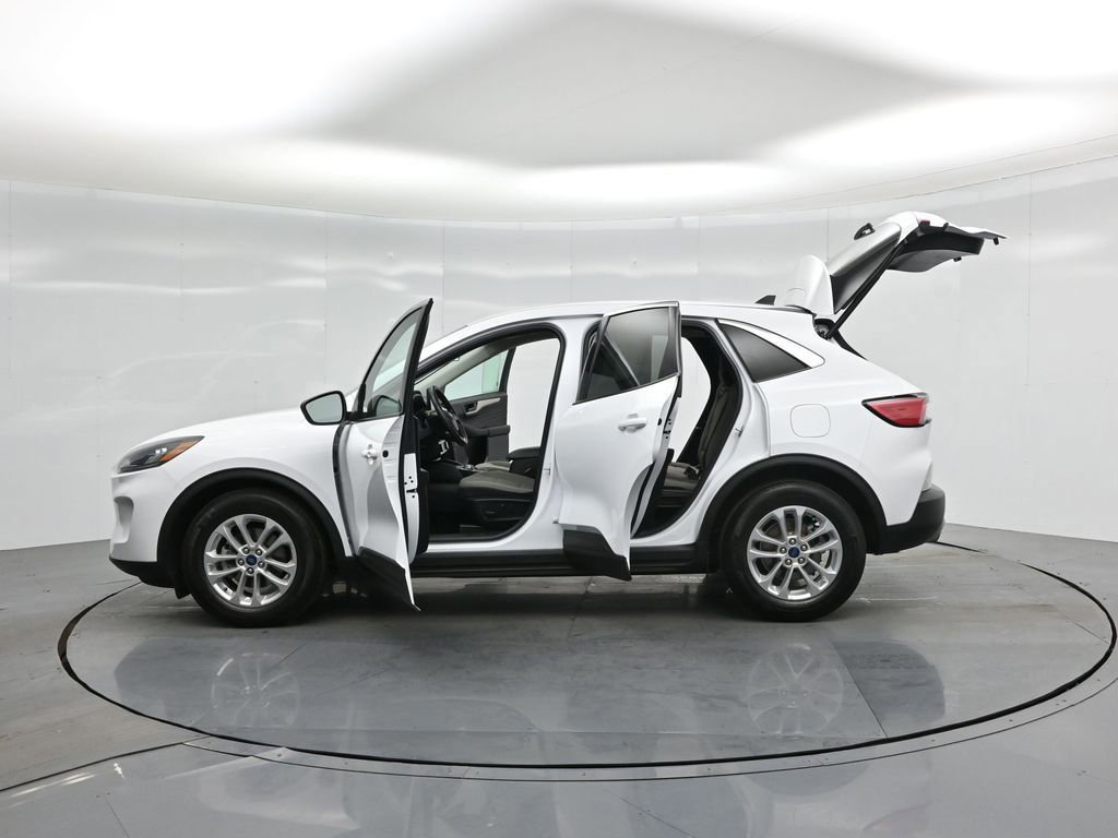 Certified 2022 Ford Escape SE w/ Convenience Package image 56