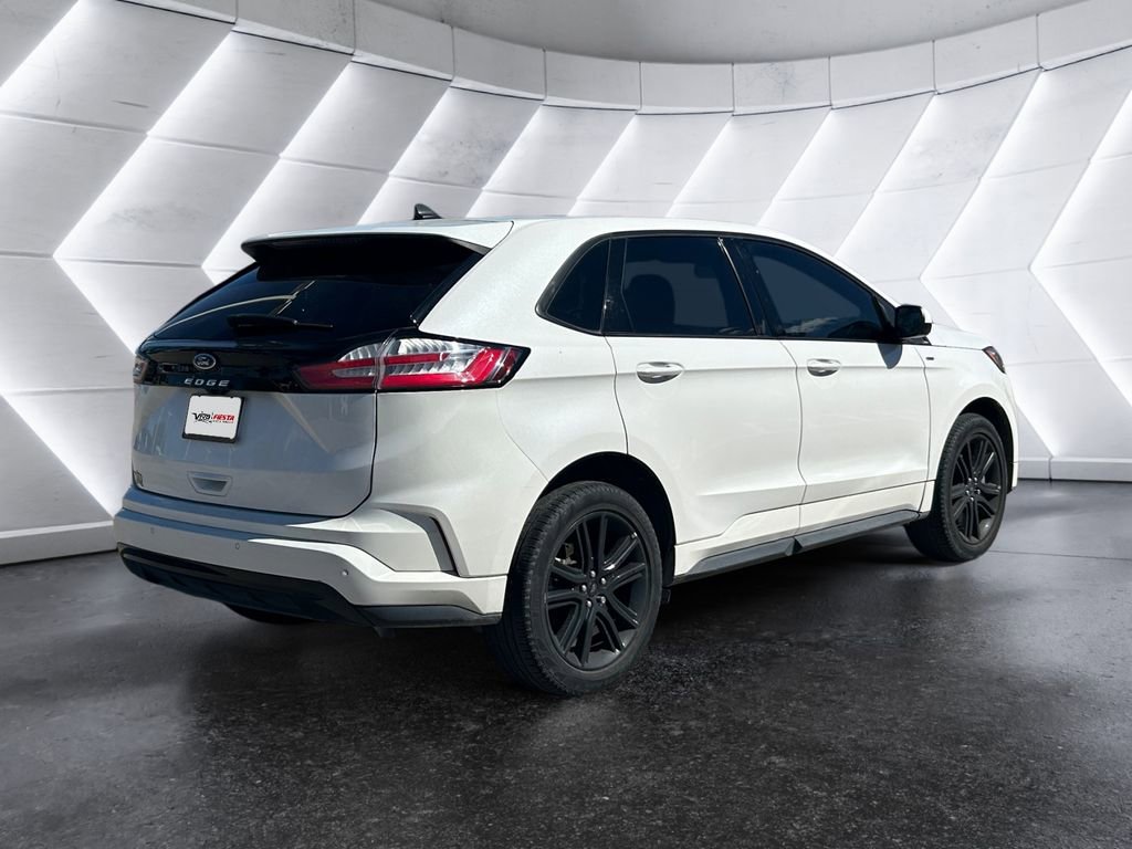 Certified 2023 Ford Edge ST-Line image 4