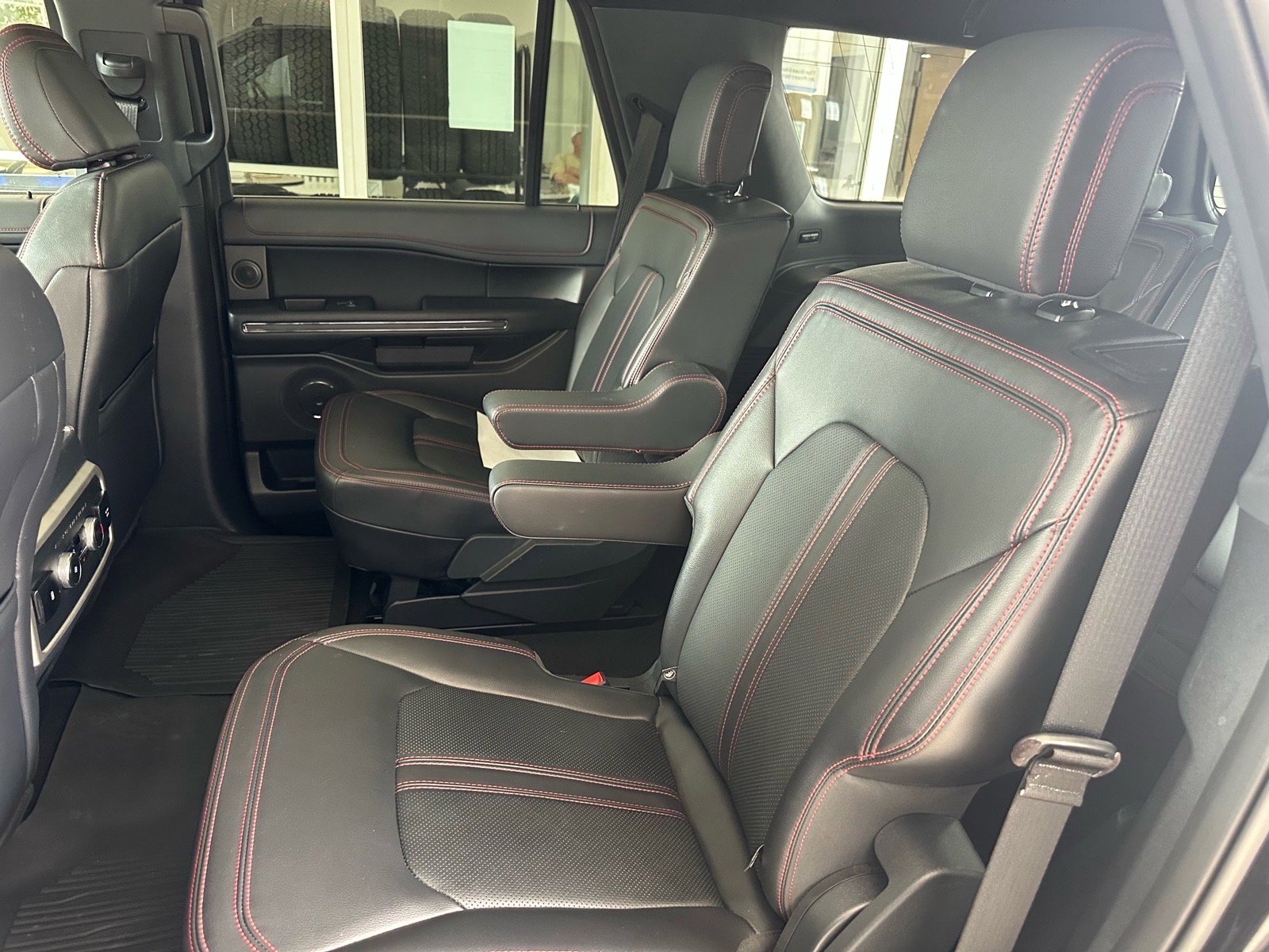 Certified 2023 Ford Expedition Limited AWD/4WD image 25