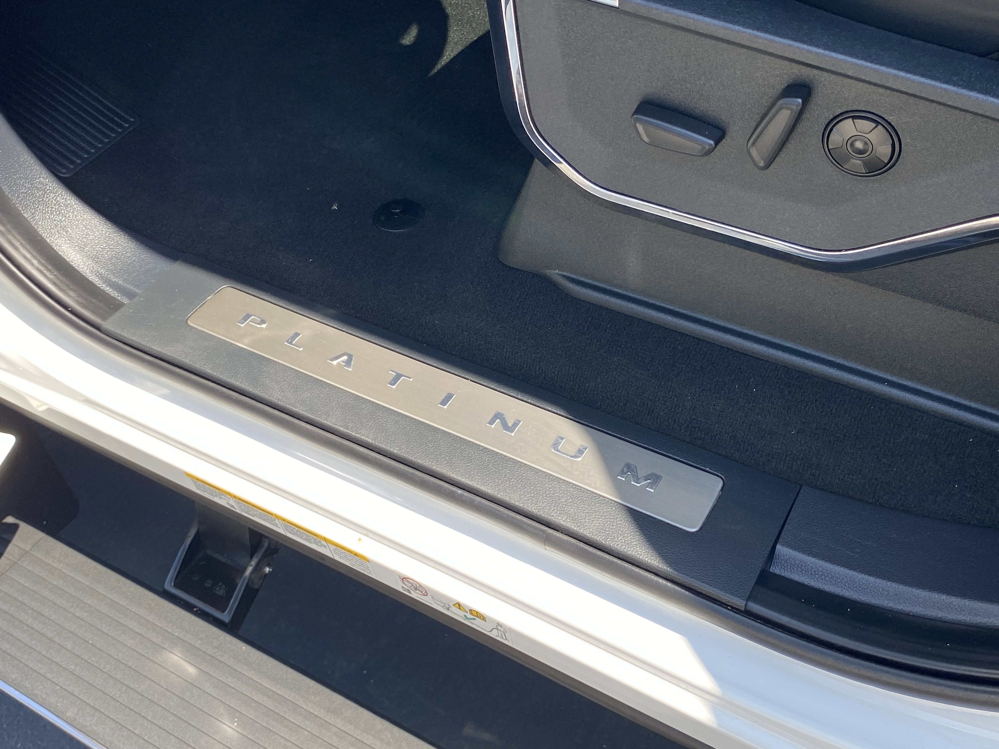 Certified 2024 Ford F450 Platinum w/ FX4 Off-Road Package image 14