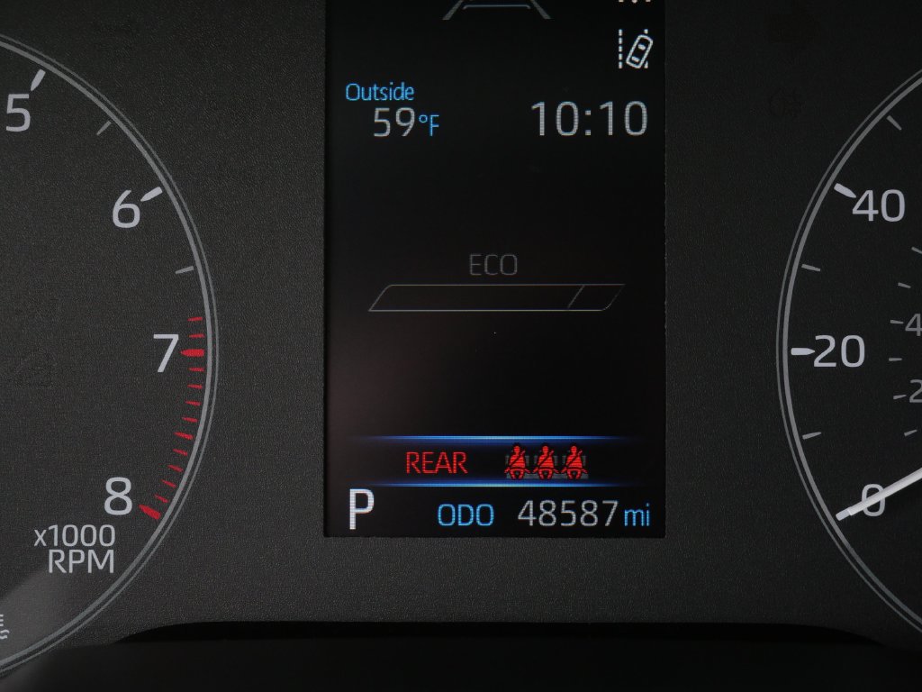 Used 2025 Toyota Corolla LE FWD image 32