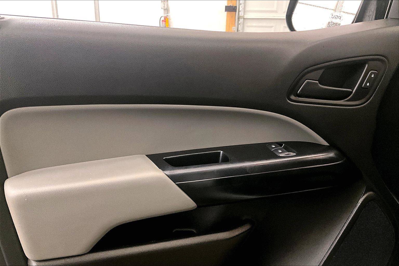 Used 2020 Chevrolet Colorado W/T w/ WT Convenience Package image 22