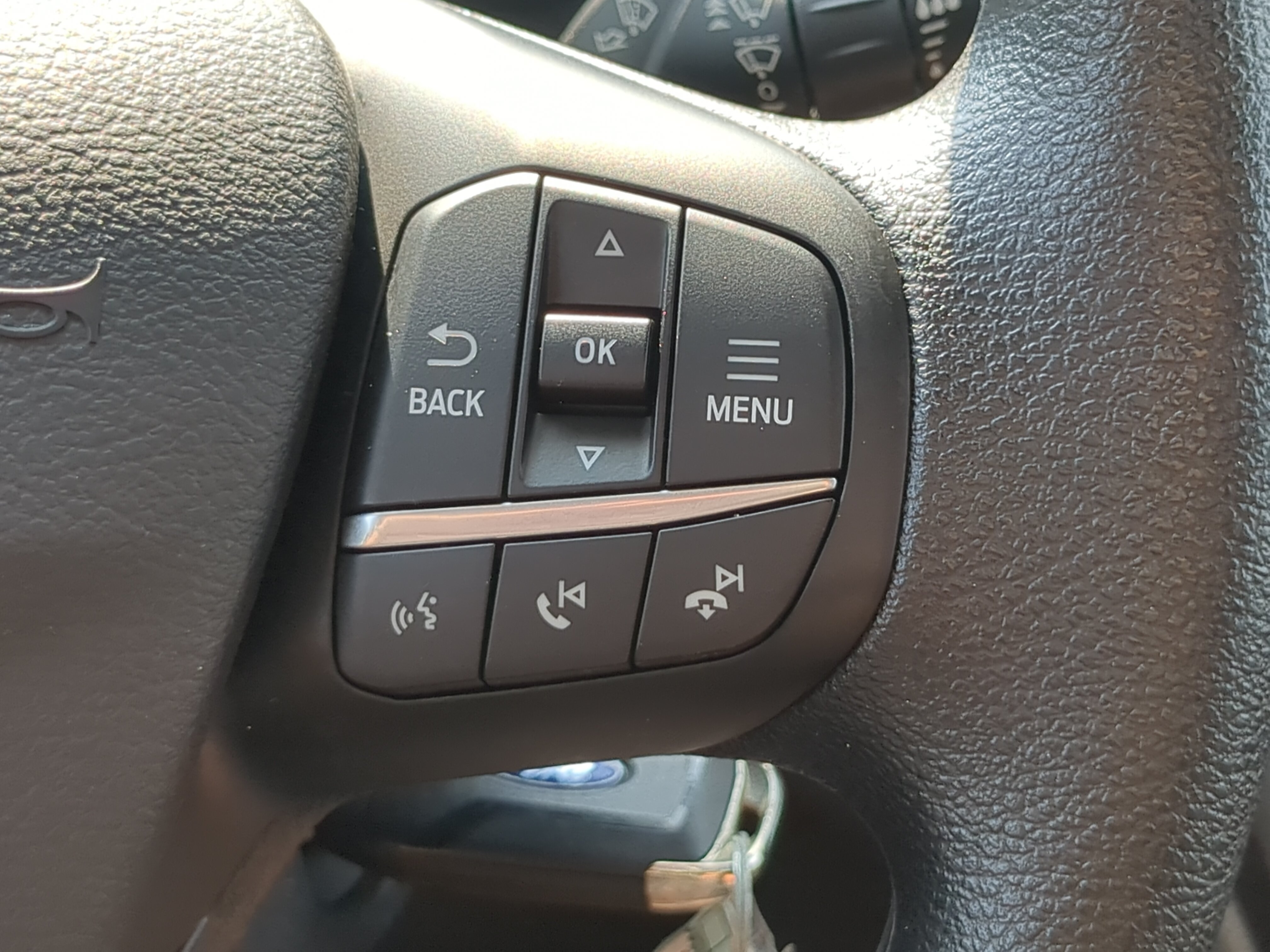 Certified 2025 Ford Transit 350 XLT RWD image 23