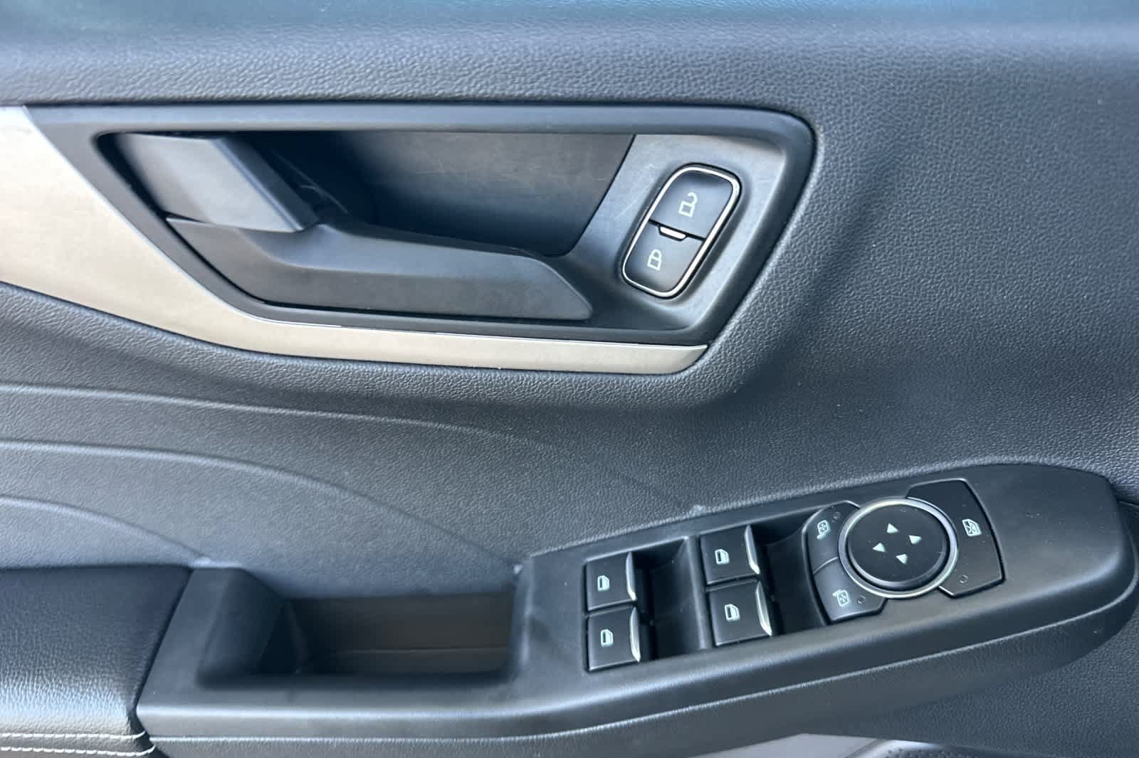 Certified 2022 Ford Escape S FWD image 11