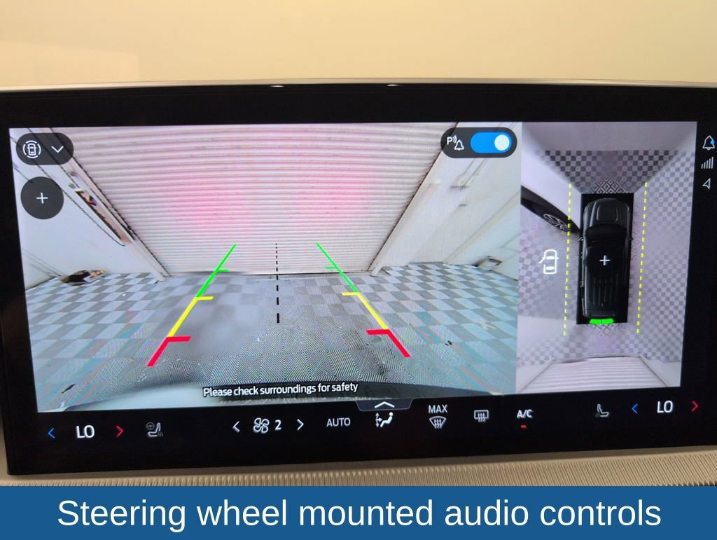 Certified 2025 Ford Explorer ST-Line w/ Premium Package image 30