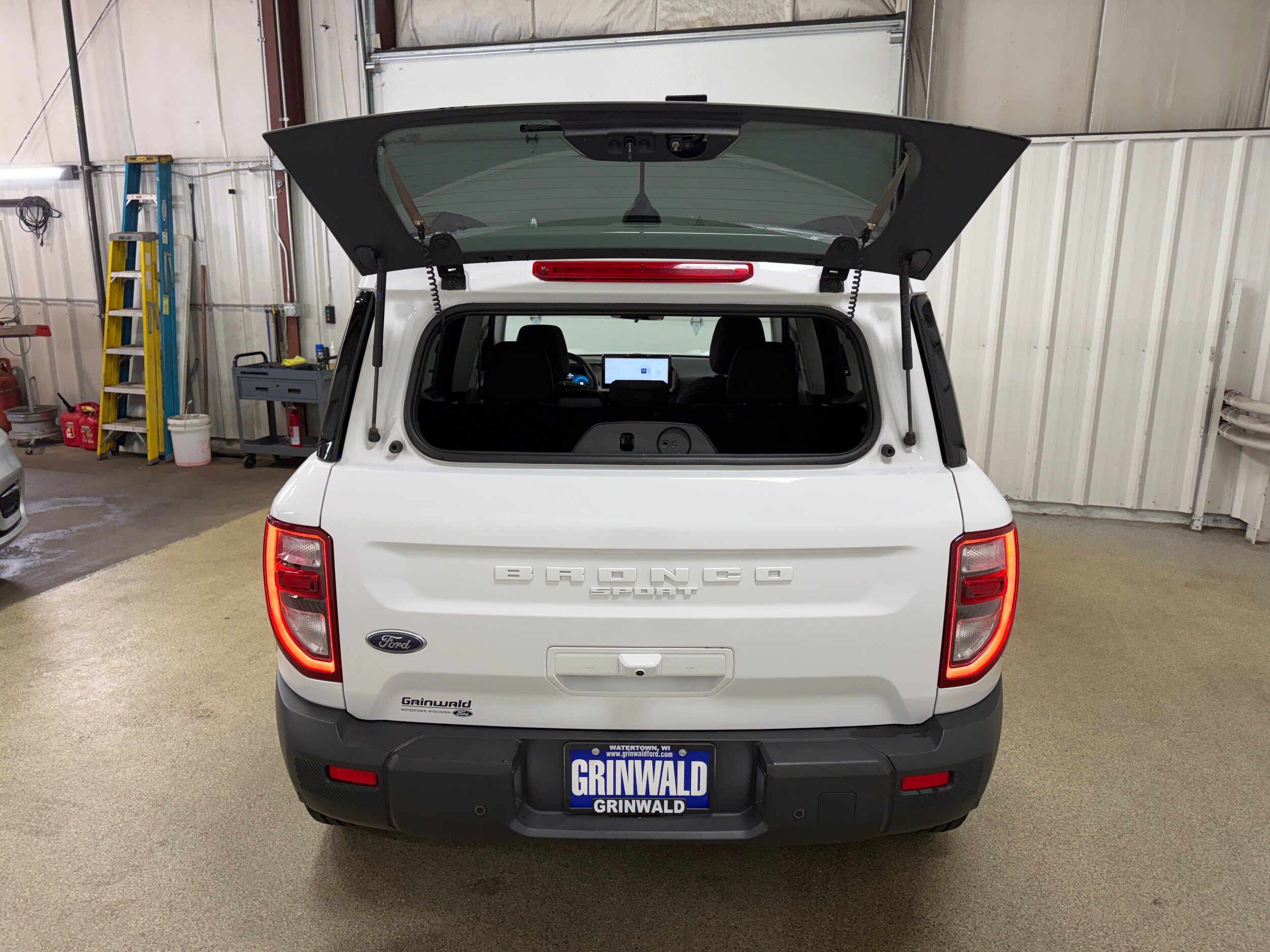 Certified 2025 Ford Bronco Sport Big Bend AWD/4WD image 28