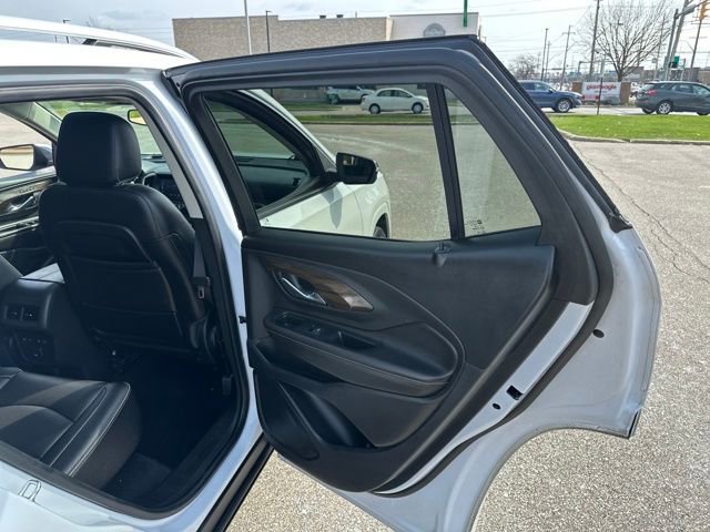 Used 2020 GMC Terrain Denali w/ Denali Premium Package AWD/4WD image 18
