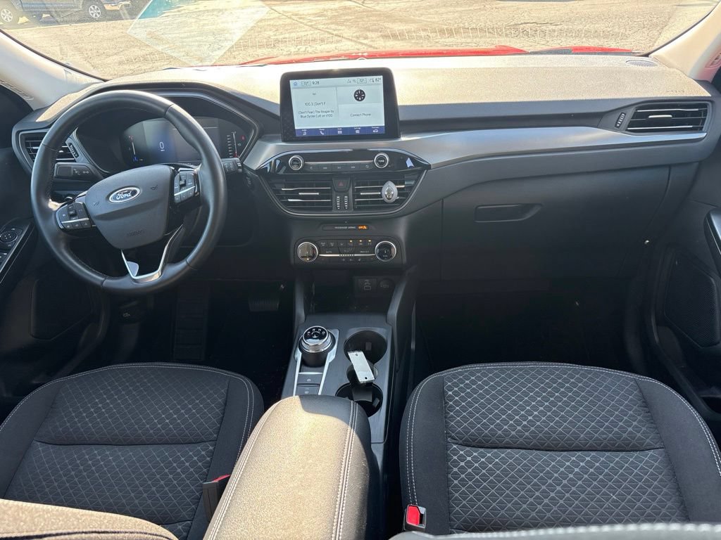 Certified 2024 Ford Escape Active w/ Cold Weather Package FWD image 10