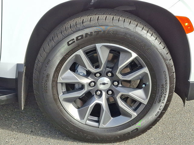 Used 2024 Chevrolet Tahoe LS image 13