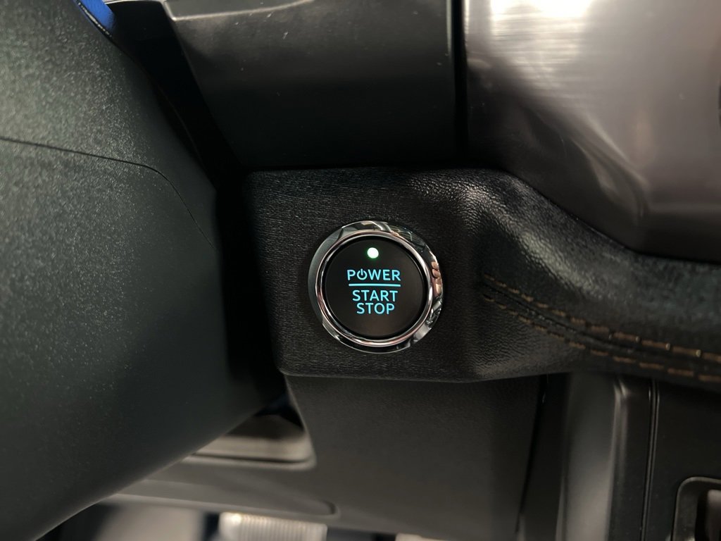 Certified 2025 Ford F150 Lightning Lariat image 17