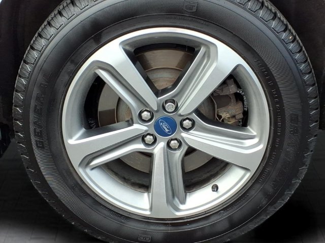 Certified 2022 Ford Edge SEL w/ Convenience Package AWD/4WD image 12