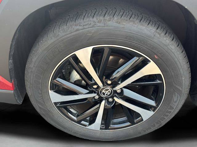 Used 2024 Toyota Corolla Cross AWD Hybrid image 32