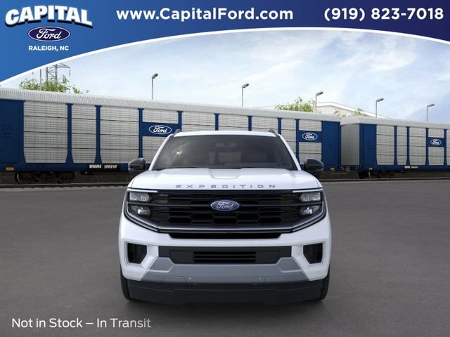 Certified 2025 Ford Expedition Platinum w/ Driver's Package AWD/4WD image 6