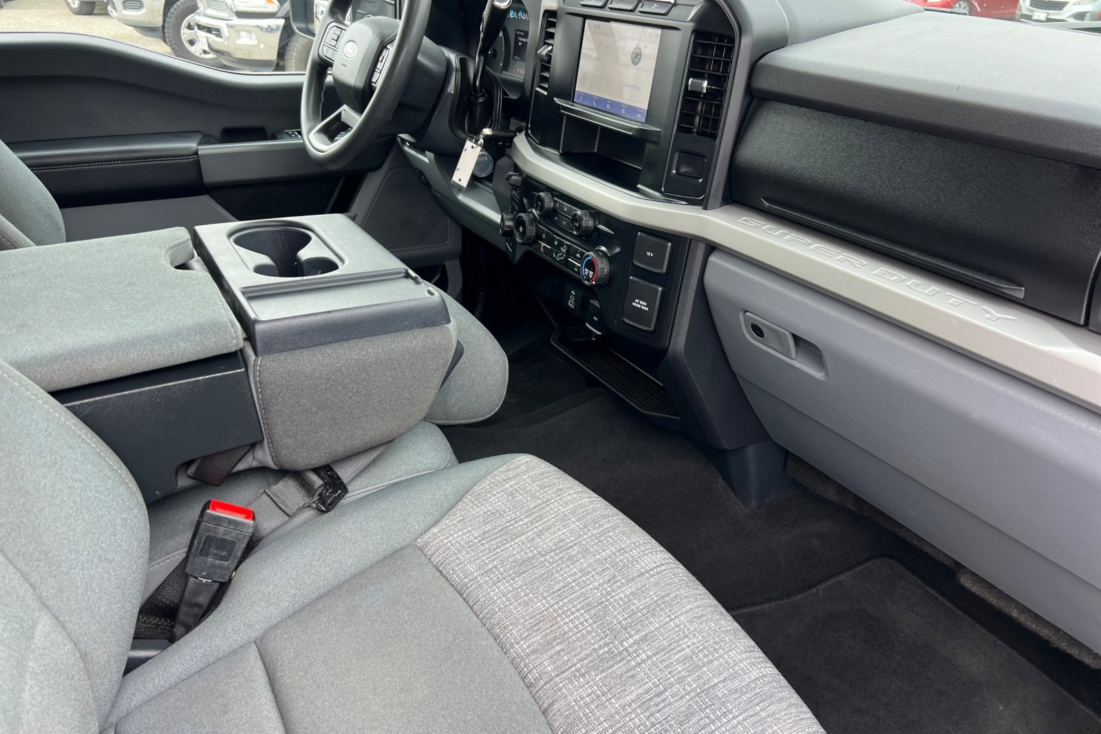 Certified 2024 Ford F350 XLT image 16