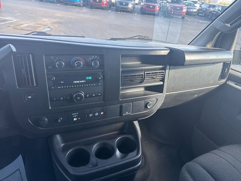 Used 2023 Chevrolet Express 2500 w/ Driver Convenience Package image 17