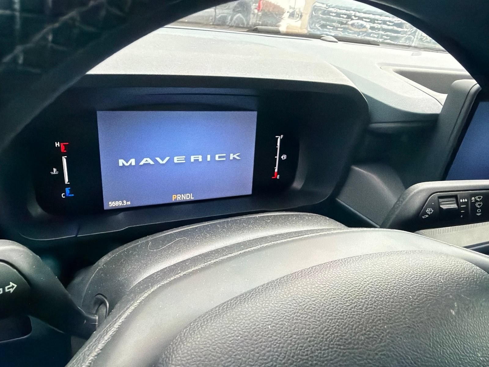 Certified 2025 Ford Maverick XL w/ Equipment Group 101A AWD/4WD image 9