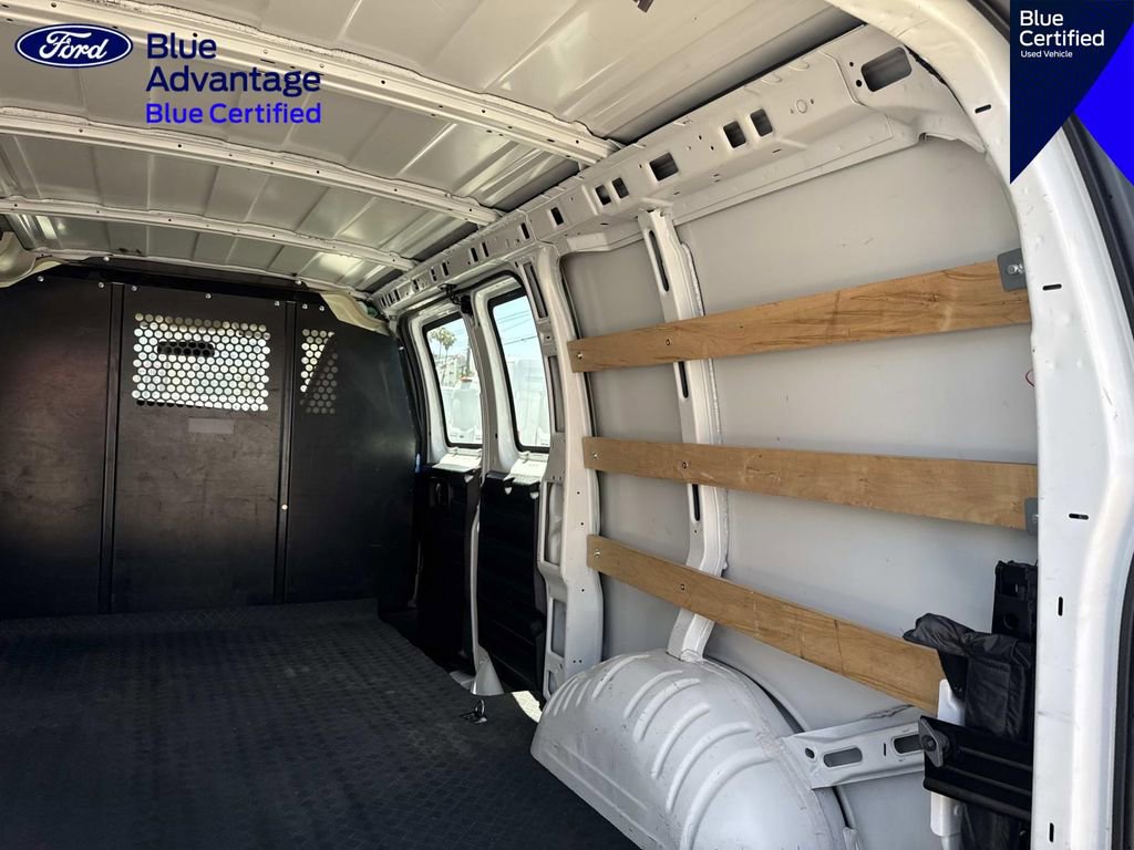 Used 2024 Chevrolet Express 2500 w/ Driver Convenience Package RWD image 9